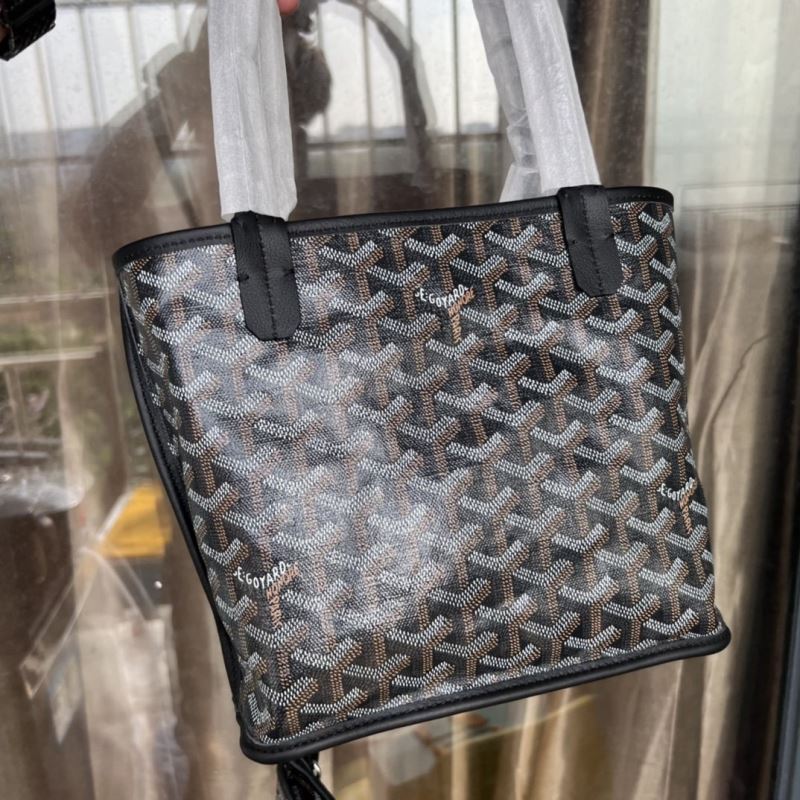 Goyard Shopping Bags